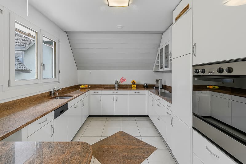 Grosszügige Dachmaisonette im Baurecht (5)