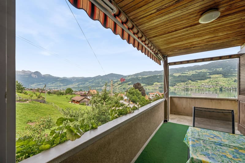 Habiter avec vue - Maison unifamiliale avec vue sur le lac inobstructable (11)