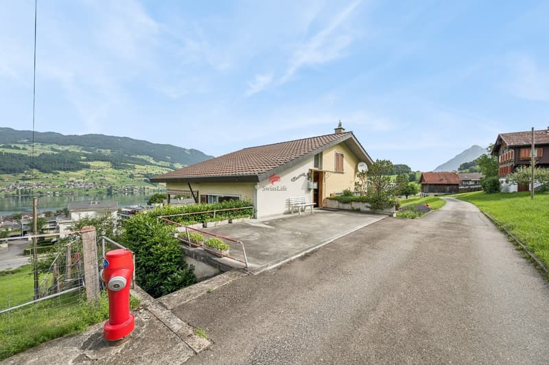 Habiter avec vue - Maison unifamiliale avec vue sur le lac inobstructable (1)