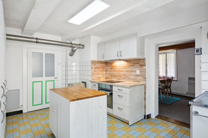 Charmantes Bauernhaus mit viel Platz und Potenzial (6)