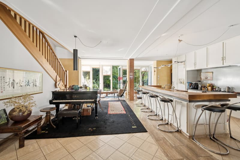 Haus 25 - EG Küche, Esszimmer mit Blick zum Garten
