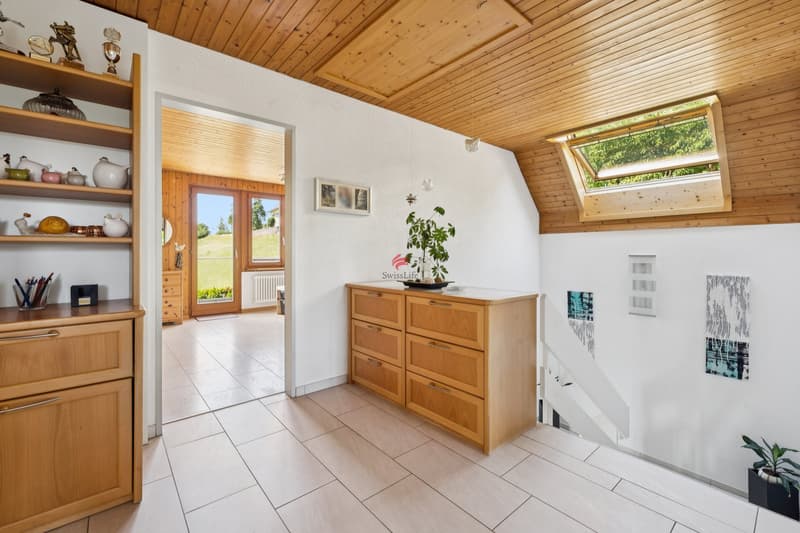 Einfamilienhaus mit Seesicht und Ausbaupotential (12)