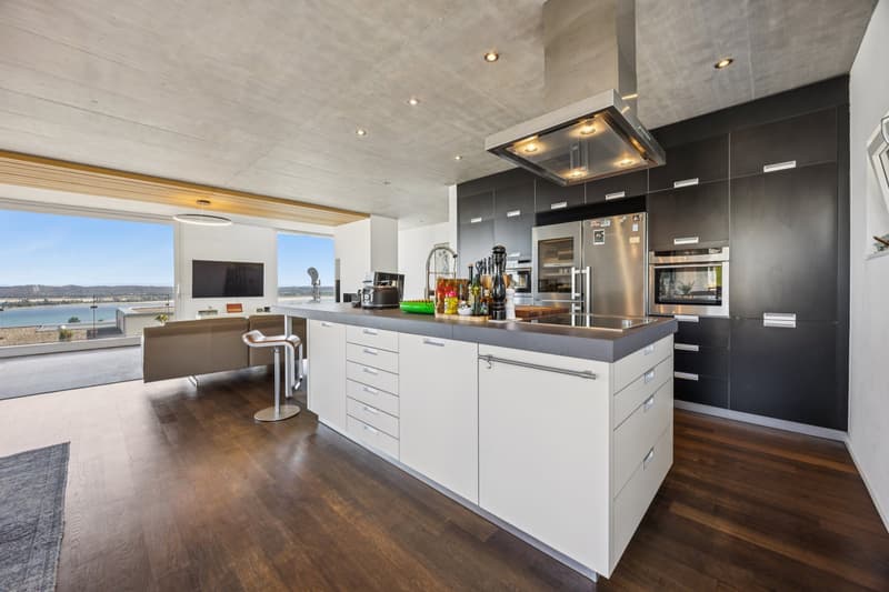 Kochen wie ein Profi in der hochwertig ausgestatteten Küche mit Aussicht