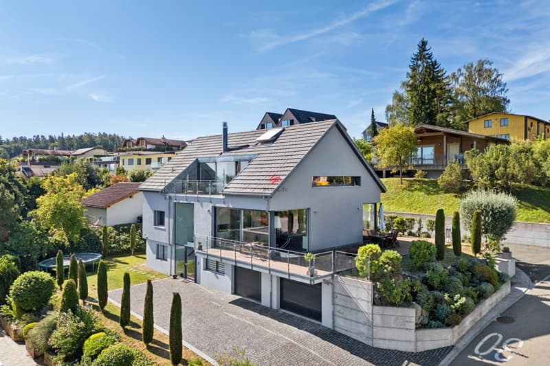 Lichterfülltes Haus mit unverbaubarer Seesicht (8)
