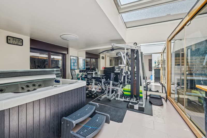 / Loggia / Fitness