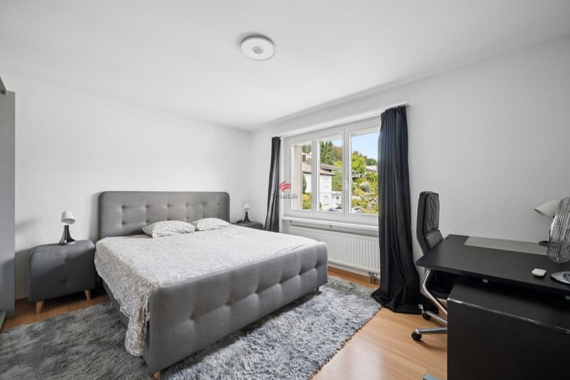 Attraktives Zuhause mit Balkon und Parkmöglichkeiten (8)