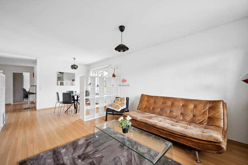 Attraktives Zuhause mit Balkon und Parkmöglichkeiten (6)