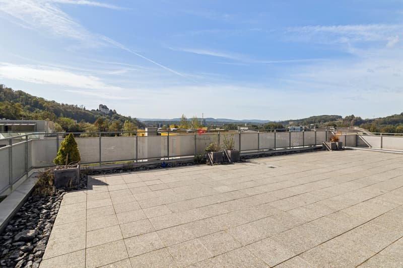 Ihr Logenplatz mit Schlossblick (2)
