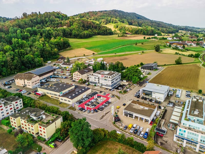 Investitionschance: Gewerbeliegenschaft am Flughafen Zürich (2)