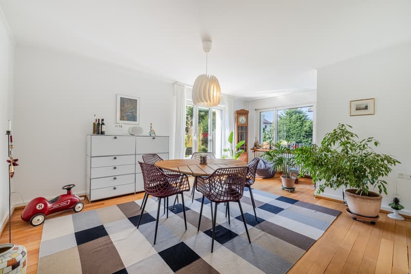 4 Zimmer-Wohnung Erdgeschoss