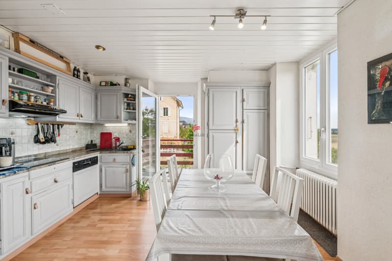 / Cuisine et salle de séjour