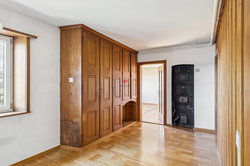 Charmantes Mittelhaus mit traumhafter Aussicht und Potenzial (5)