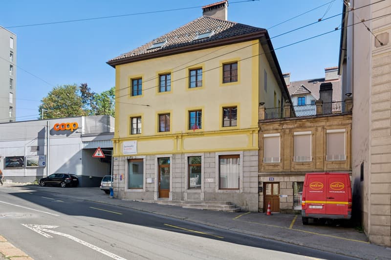 Immeuble de rendement de 5 appartements, bureaux et places de parc (1)