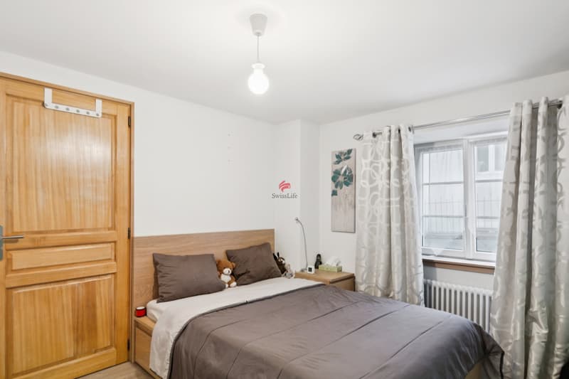 Immeuble de rendement de 5 appartements, bureaux et places de parc (6)