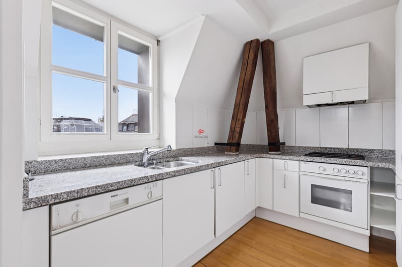 Altbauwohnung an hervorragender Lage (5)