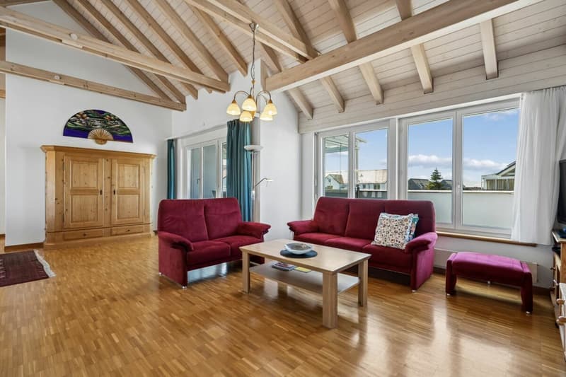 A home with a far-reaching view - views that inspire in every season (3)