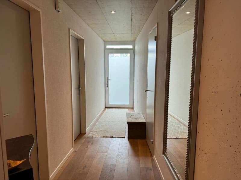 Modern 3.5-room apartment on the 1st floor with balcony (6)