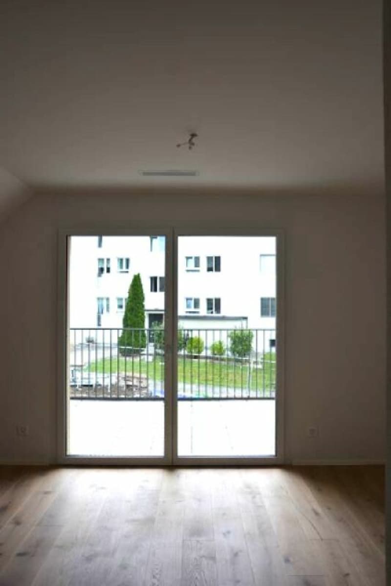 Schöne 2.5-Zimmerwohnung im 2. OG! (5)