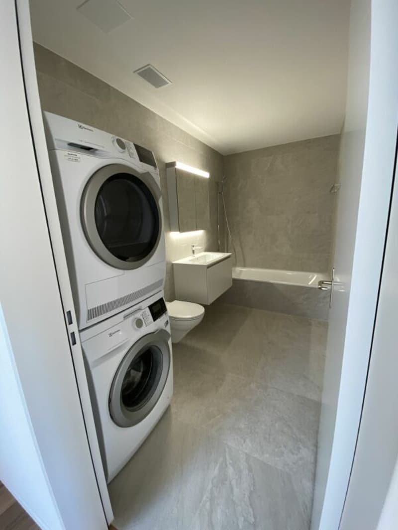 Moderne 2.5-Zimmerwohnung mit hohem Ausbaustandard in Nassenwil (6)