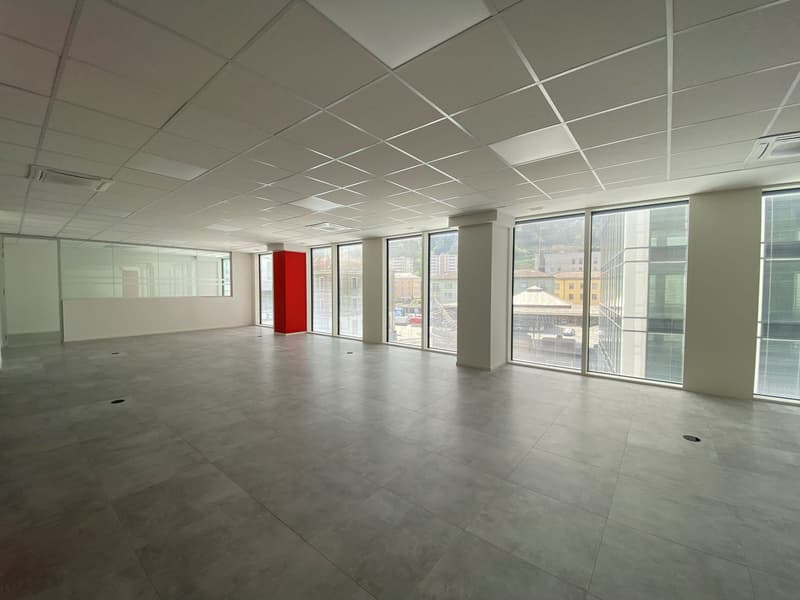 210 m2 office for rent in Chiasso - New administrative and commercial centre (2)