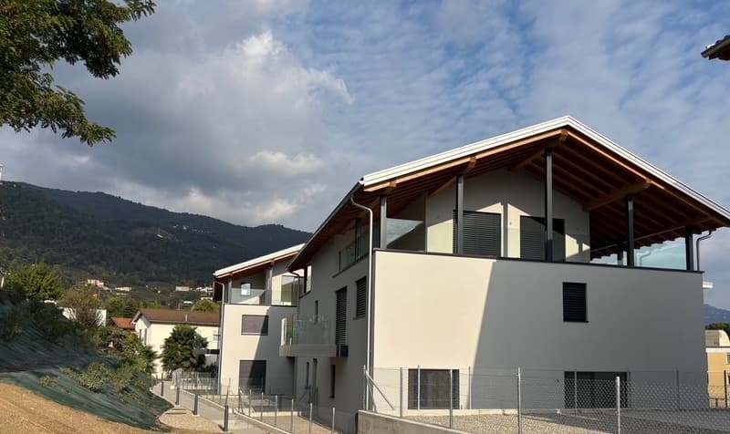 Appartement avec jardin à Morbio Inferiore (1)