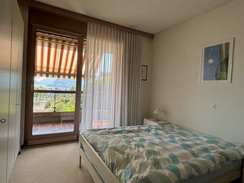 Lugano – Bright 2.5-room apartment with terrace and lake view (5)