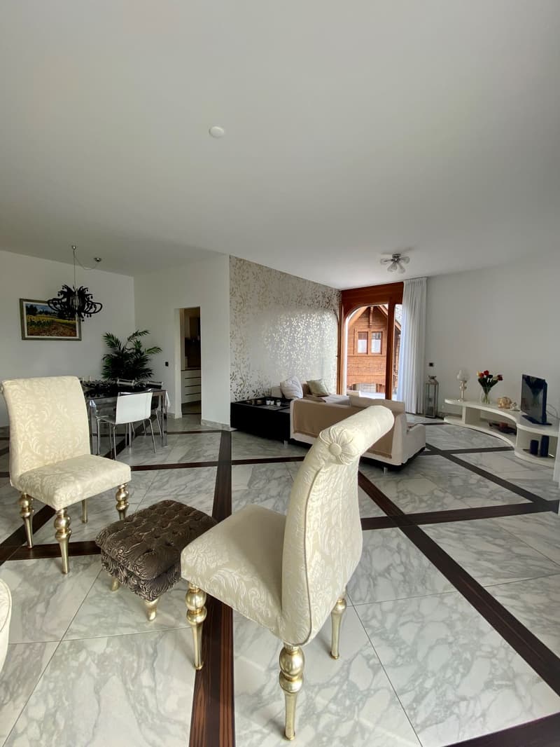 Appartamento vista lago  in esclusiva residenza (13)