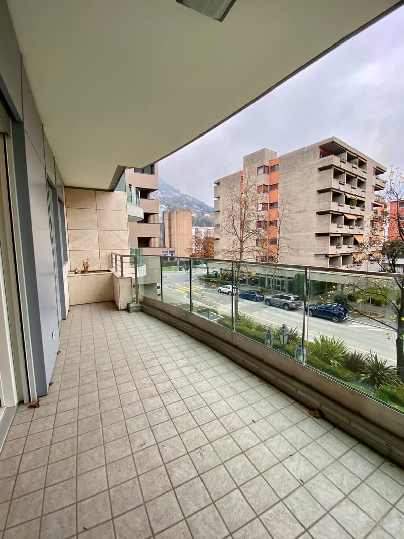 Central 2-room apartment furnished - Rental period min. and max. 3 months, no residence (9)