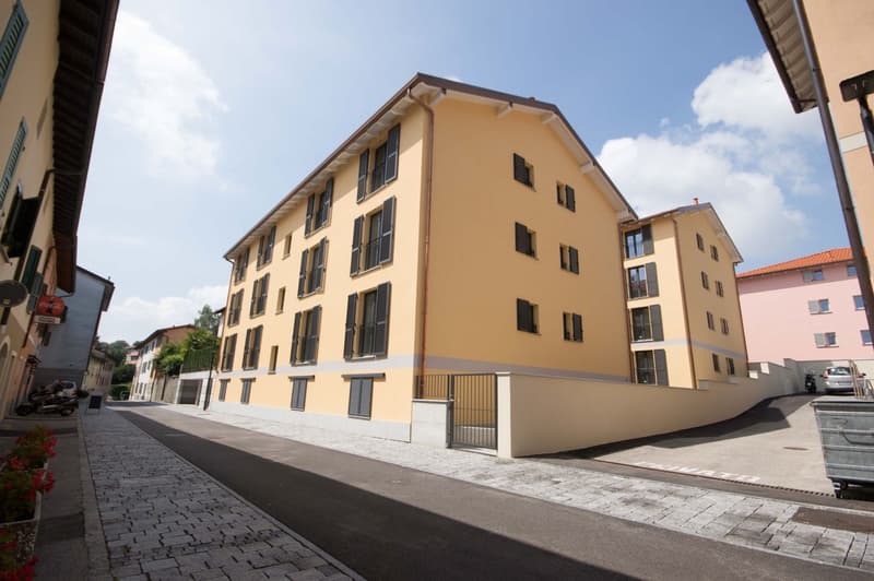 Moderno appartamento 4.5 locali semi-arredato a Novazzano (11)
