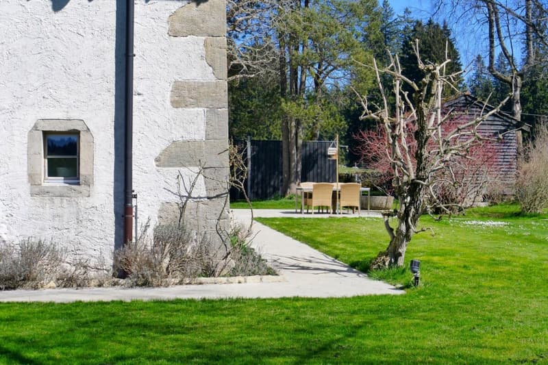 Grosses, diskretes, hochwertiges Landhaus im jurassischen Naturparadies (6)