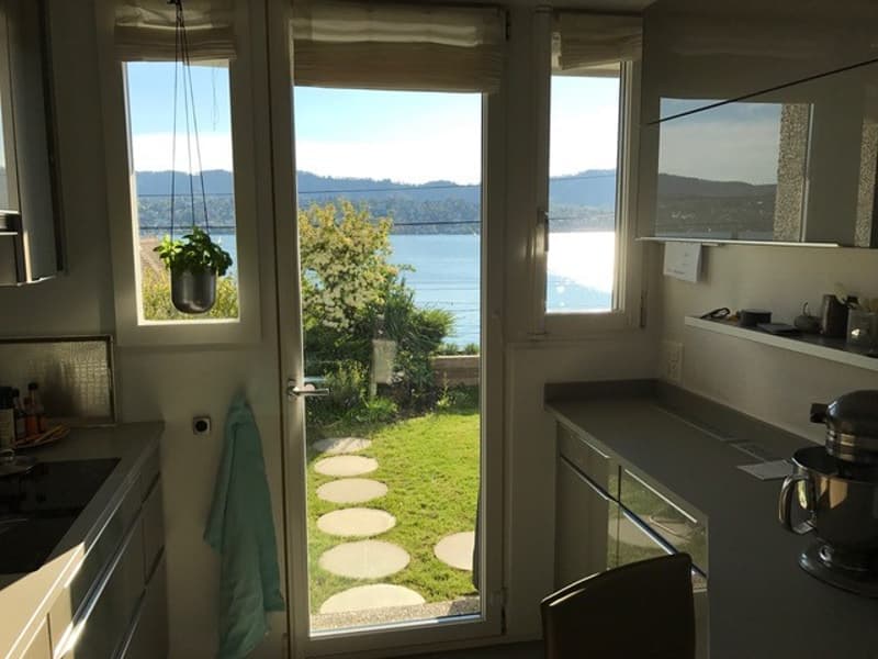 Spacious living in Zollikon with a view of Lake Zurich (8)