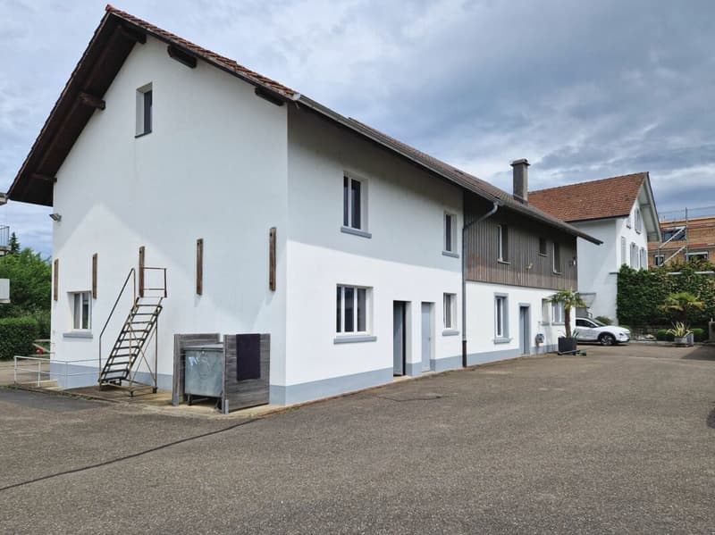 Propriété avec un large éventail d'utilisations - habiter, louer ou travailler (3)