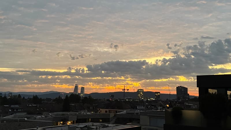 Living with overwhelming panoramic views (1)