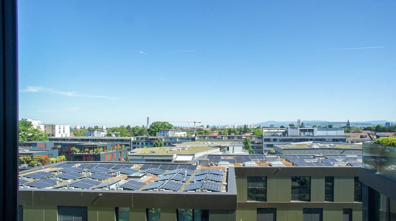Living with overwhelming panoramic views (20)