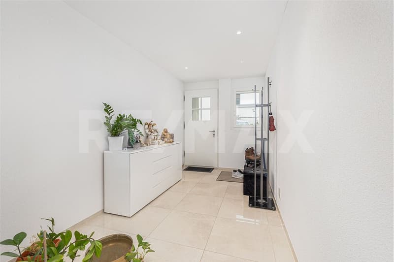 Newly valued single-family house with garden idyll and far-reaching views (8)