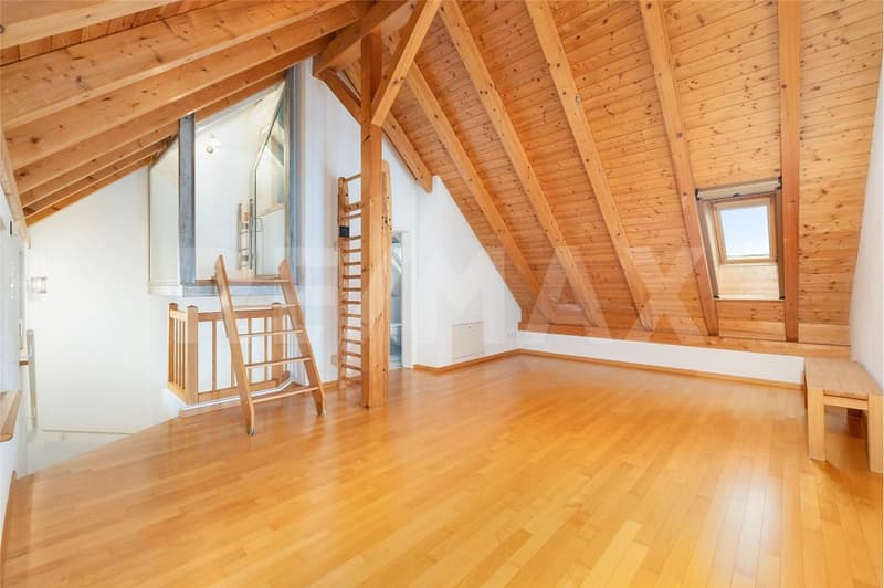 Maisonette with unique architecture and versatile living spaces (10)