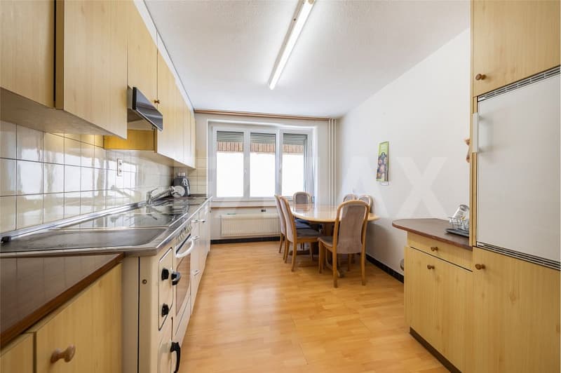Secure returns meet historic charm: Row house in the heart of Hallau (12)