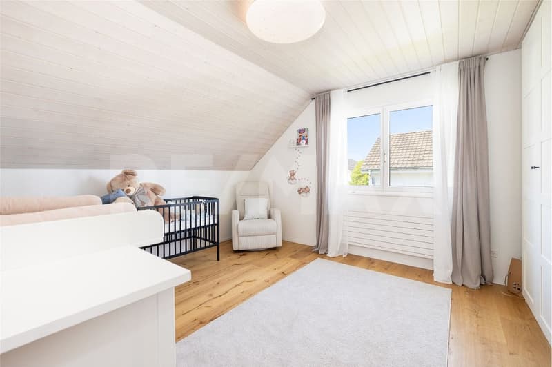 Spacious dream house with fireplace, large garden & plenty of space for the whole family (11)