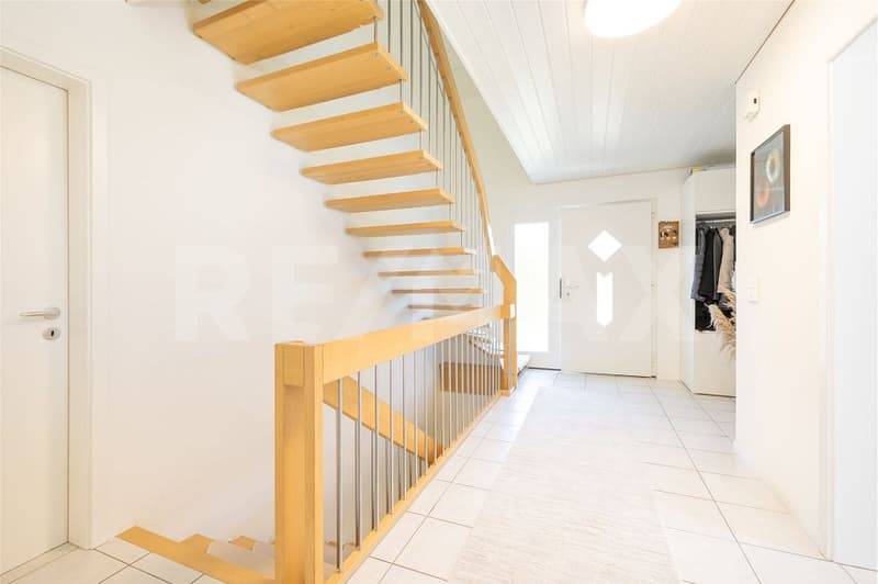 Spacious dream house with fireplace, large garden & plenty of space for the whole family (7)