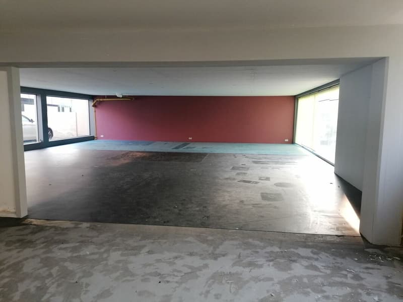 Espaces commerciaux au centre (4)