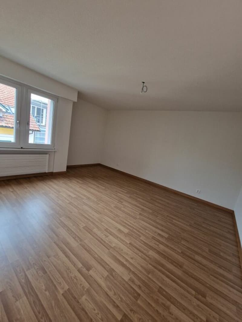 Esclusivo! Appartamento ristrutturato di 5,5 vani 180 m2 (11)