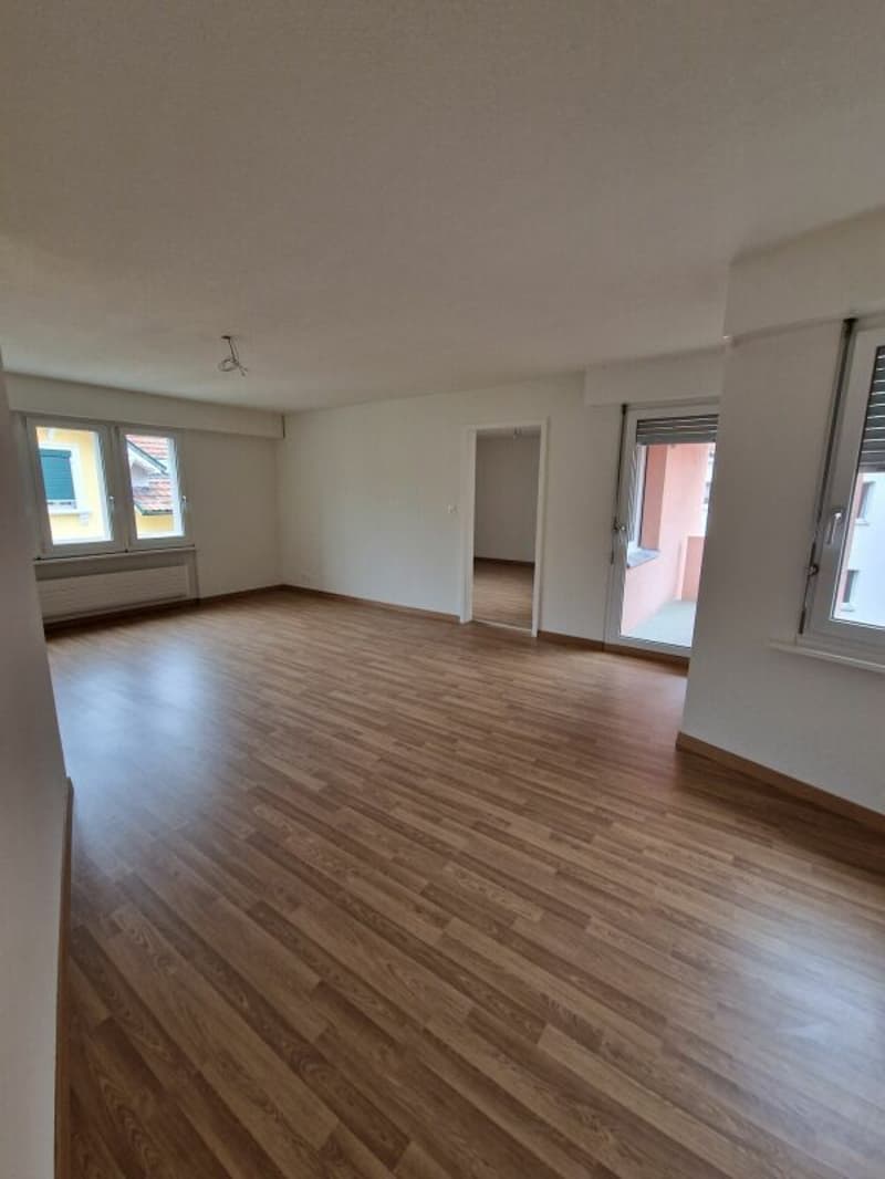 Esclusivo! Appartamento ristrutturato di 5,5 vani 180 m2 (9)