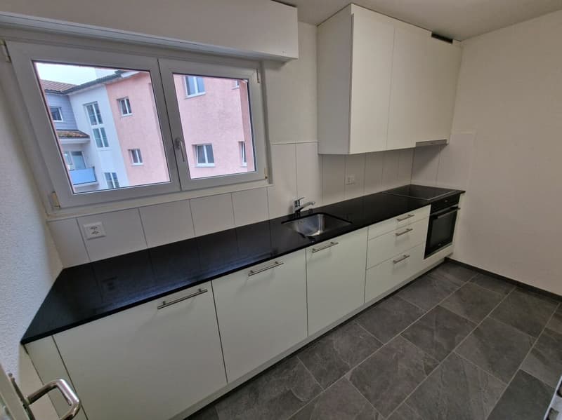 Esclusivo! Appartamento ristrutturato di 5,5 vani 180 m2 (3)