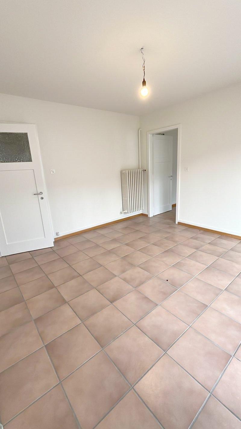 Prachtvolle 3.5-Zimmer-Wohnung, sehr geräumig und hell! (6)