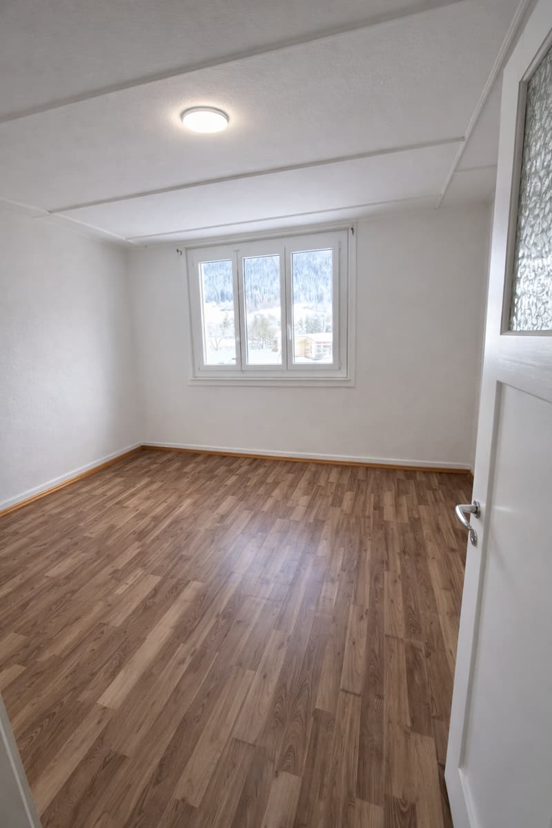 2,5 Zimmer helles Apartment in Fleurier – ideal für Studenten! (3)