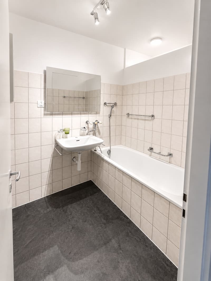 Your Dream Family Apartment Awaits You! Hurry up! (9)