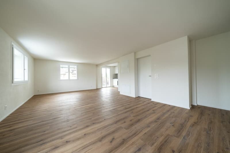 Appartement de jardin exclusif de 3,5 pièces avec espace de séjour couvert et espace vert privé (3)