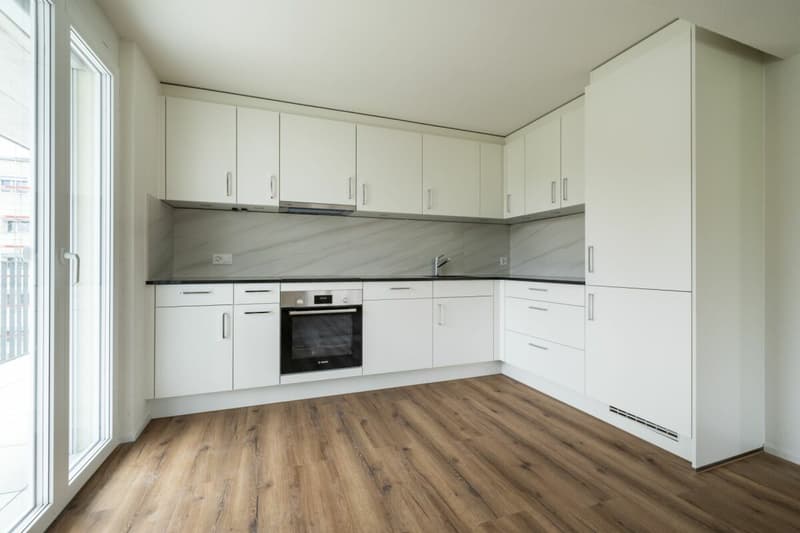 Appartement de jardin exclusif de 3,5 pièces avec espace de séjour couvert et espace vert privé (2)