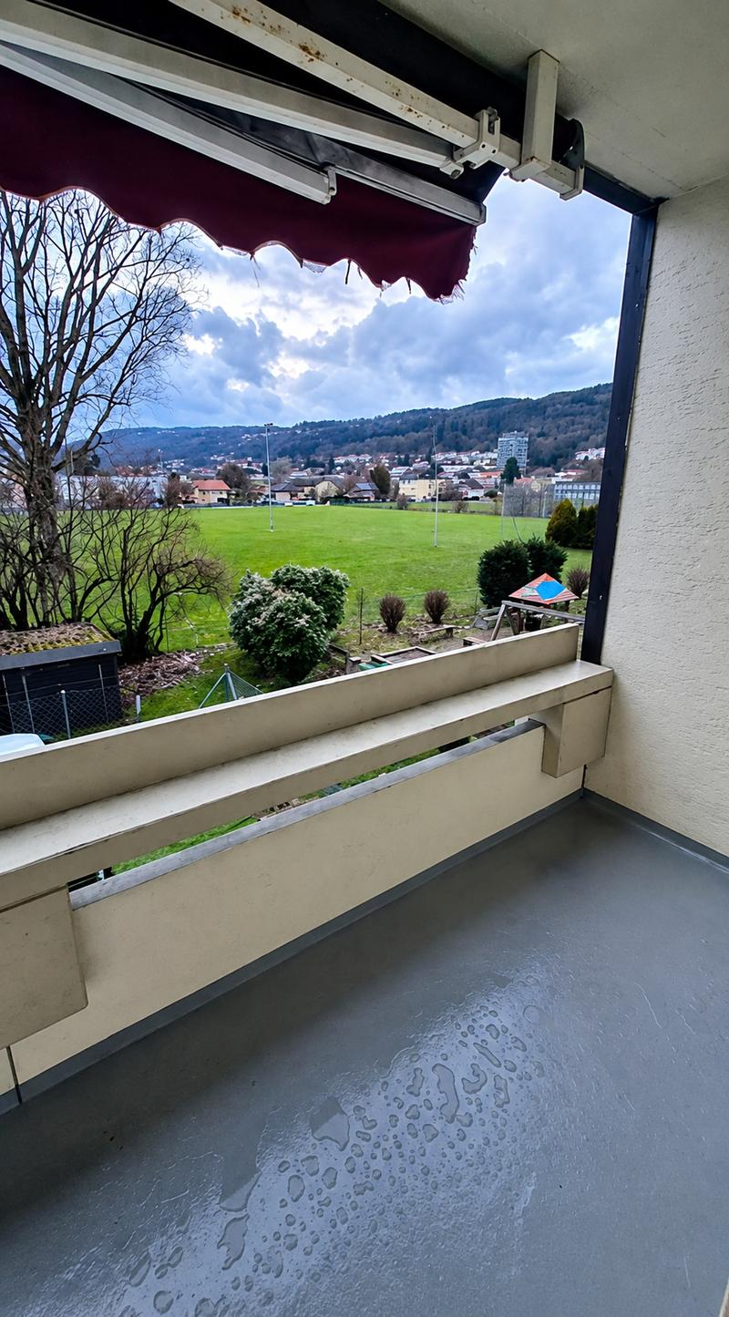 Bright 5.5-room apartment on the 6th floor with balcony and panoramic view in Biel (10)