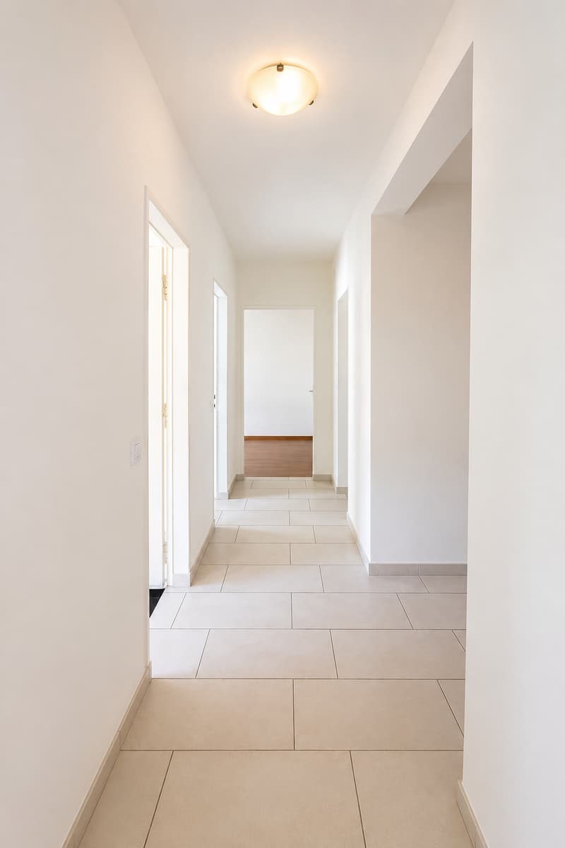 Appartement lumineux 3.5 pièces avec balcon à Biel – disponible immédiatement ! (7)
